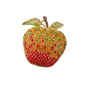 Crystal apple brooch pin for women, luxury rhinestone fruit lapel pins clothing accessories.