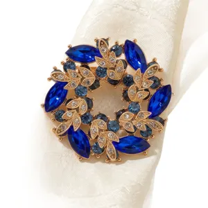 Retro blaue Kristall Blumen Kranz Brosche, elegante Legierung Mode Schmuck fur Damen.
