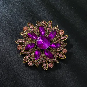 Vintage lila Strass Blume Brosche Legierung Korsage Anstecknadel fuer Damen Kleidung Accessoires