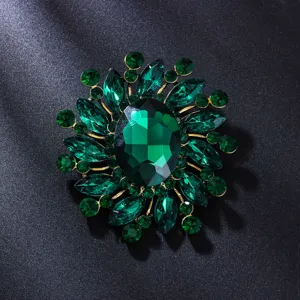 Superbe broche florale en strass de cristal vert élégant accessoire de vêtement vintage