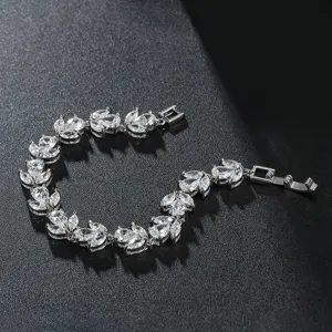 Glänzendes Zirkonia Tennisarmband für Damen, elegante Hochzeit Braut Kristall Armreif Schmuck