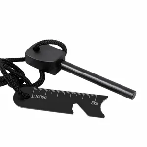Outdoor-Ueberlebensfeuerstarter-Magnesiumstab Detailansicht mit integrierter Skala.