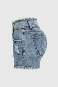 Helle Denim Shorts mit hoher Taille, Destroyed Look und ausgefranstem Saum für Damen.
