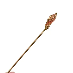 Elegante horquilla china dorada con gema rosa para mujeres y estilo hanfu principal