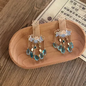 Traditional Chinese style blue butterfly tassel hair comb Hanfu hair accessory for women.