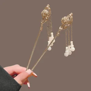 Vintage Chinese Alloy Hair Stick With Artificial Pearl Tassel Hollow Ball Cloud Pattern Electroplated Gold Hairpin Women Hair Jewelry