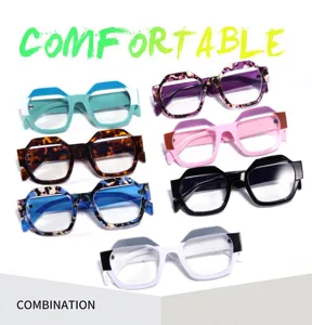Modische polygon Lesebrille fuer Damen und Herren, stilvolle geometrische Brillen.