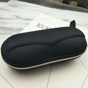 Tragbares Leder Eisen Hartschale Brillenetui Einfarbig Schützende Aufbewahrungsbox Für Sonnenbrillen Brillen Unisex Zubehör