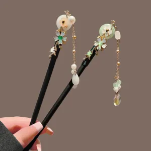New Chinese style wooden hairpin with floral tassel design, perfect for Hanfu and qipao daily wear.