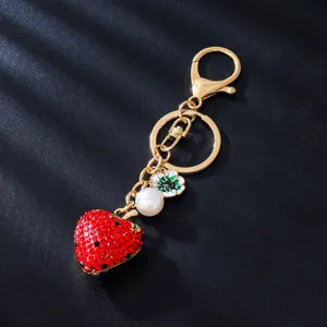 Rhinestone strawberry metal keychain cute car bag pendant sparkling fashion accessory charm gift