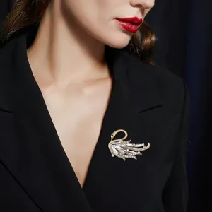 Elegante Kristall Schwan Brosche für Damen, glänzende Strass Anstecknadel für Mäntel und Kleider.
