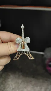 Eiffelturm Kristall Strass Brosche, elegante goldene Metall Mode Korsage Anstecknadel für Damen.
