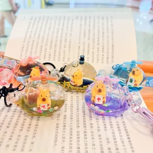 Leuke Capybara vloeistof zwevende vliegtuig sleutelhanger set, heldere acryl tas hanger.