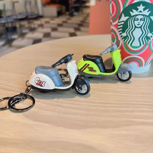 Cute alloy scooter keychain Q-version motorcycle model pendant bag ornament gift wholesale