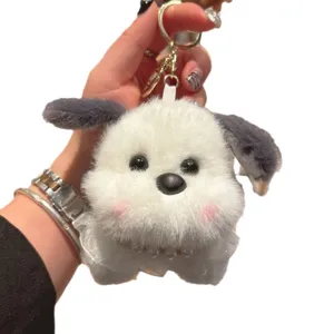 Bellissimo portachiavi peluche cucciolo carino con orecchie morbide e ciondolo vestito.