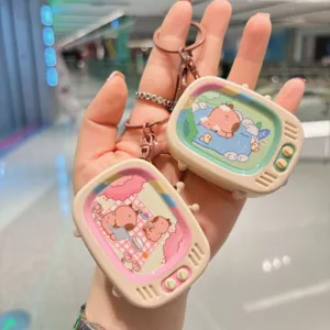Simpatico mini cartone animato capibara TV portachiavi giocattolo di decompressione