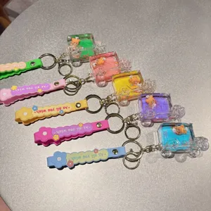 Acryl flüssiger Bär Schlüsselanhänger süßes Auto Schlüsselring für die Tasche Dekor