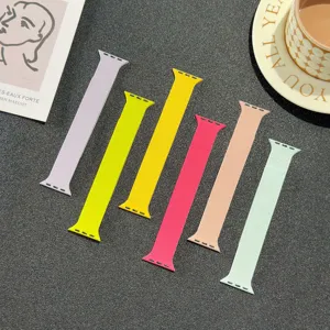 Detailansicht der farbigen magnetischen Silikon-Ersatzarmbänder in modischen Trendfarben.