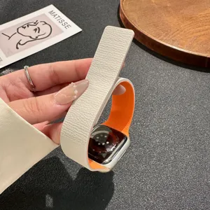 Litchi Körnung weiches magnetisches Silikon Uhrenarmband Detailansicht, zweifarbiges Band.