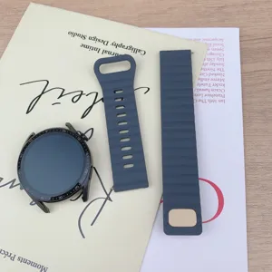 Correa de reloj inteligente de silicona y esfera gris oscura, accesorio deportivo.