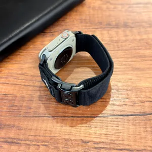 Cinturino di ricambio in nylon compatibile con Apple Watch Ultra, fibbia tattica.