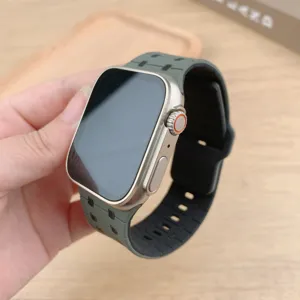 Cinturino di ricambio in silicone per smartwatch compatibile con Apple Watch Ultra.