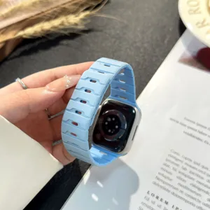 Cinturino Magnetico in Silicone di Ricambio Compatibile con Apple Watch Serie Ultra SE