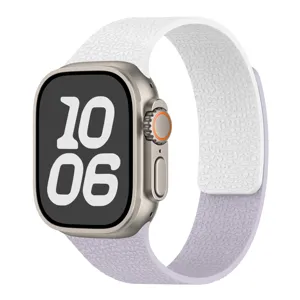 Contrast color lychee texture magnetic silicone watch band compatible with smart watch.