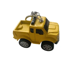 Kreativer gelber Pick-up-Truck Metall Schlüsselanhänger Legierung Auto Modell niedliche Tasche.