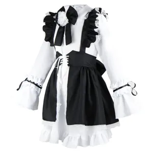 Vista dettagliata del grazioso costume cosplay da cameriera Lolita giapponese bianco e nero.