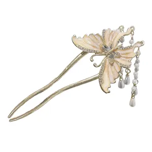 Goldene U-förmige Haarnadel mit Emaille-Schmetterling und Perlenquasten für elegante Frisuren.