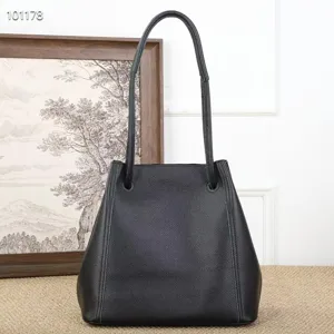 Black genuine leather bucket bag large capacity shoulder tote bag for women daily use