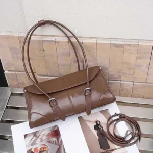 Borsa a tracolla in pelle marrone lucida donna, elegante borsa retro con doppia bretella.