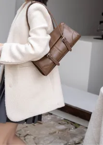 Borsa a spalla da donna vintage con effetto cocco lucido, borsa elegante e chic.