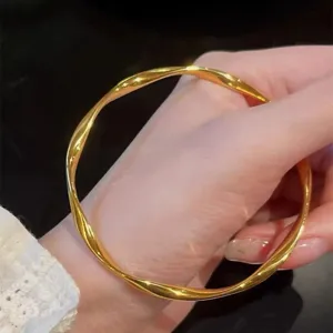 Bracelet Jonc Minimaliste en Cuivre Mobius Élégant Bracelet Lisse Solide Fermé Électroplaqué Bijoux Cadeau Mode Navette Pour Femmes
