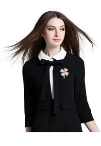 Elegant rhinestone cat eye stone four leaf clover brooch pin for women fashion clothing accessories