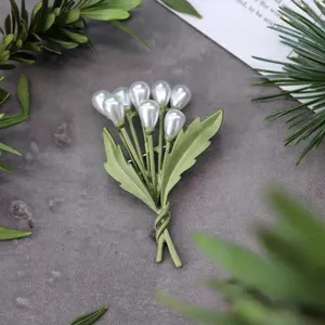 Spilla perla pianta foglia verde elegante bouquet spilla moda abbigliamento accessori gioielli