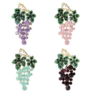 Korean Style Alloy Grape Brooch Rhinestone Plant Corsage Fashion Minimalist Coat Pin Apparel Accessories Jewelry Gift