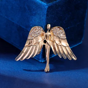 Elegant gold angel wings men brooch with shimmering rhinestones niche fashion accessory for men