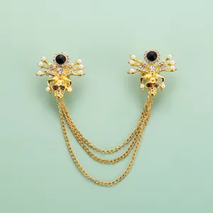 Broche chaîne tête de mort punk, accessoire chemise gothique pour femmes hommes, or.