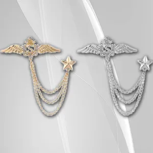 Broche de hombre alas de ángel borla moda estrella metal insignia accesorios ropa regalo