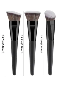 Professionele make-up penseelset met platte en schuine hoofden voor een vlekkeloze blending.