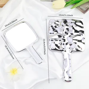 Miroir de maquillage à main style INS miroir cosmétique argenté ondulé vue détaillée
