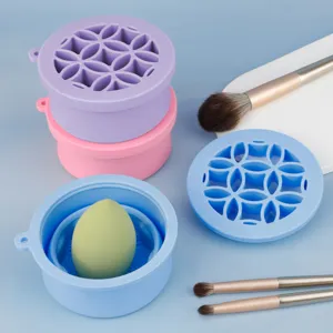 Silicone folding makeup brush cleaning bowl and beauty sponge drying organizer case detail