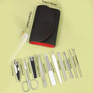 Edelstahl Maniküre Set mit Etui, professionelle Nagelknipser und kosmetische Werkzeuge.