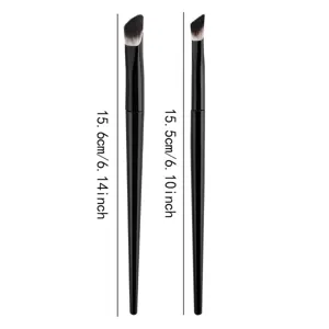 Angled concealer makeup brush with black handle, perfect for precise contouring and highlighting.