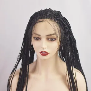 Perruque synthétique lace front tressée noire, détail de coiffure longues tresses afros.
