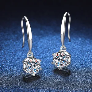 Pendientes colgantes de plata S925 con diamante moissanita vista principal elegante
