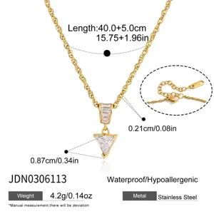Collier Zirconium Acier Inoxydable Or 18K Pendentif Triangle Élégant Bijou Tendance