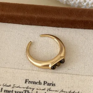 Rétro bague ouverte en or 18k avec œil de tigre style mode chic et élégant pour femmes
